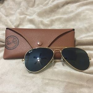 NWOT Ray-Ban Aviator Classic Sunglasses